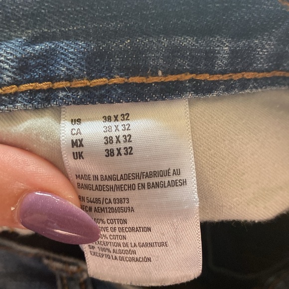 Men’s American Eagle Vintage Collection Distressed Jeans 38 by 32 - Picture 4 of 4